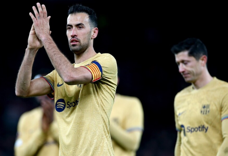 NG体育- 莱万多夫斯基意外战胜雄鹿，爆冷引爆全场！赢得满堂喝彩