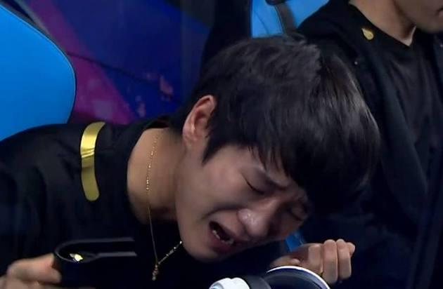 南宫28-Faker遭遇五连败，湖人教练面临压力！的简单介绍